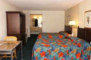 Travelodge Suites Maingate