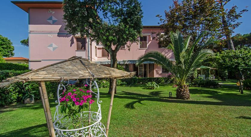Отель Hotel Ambra