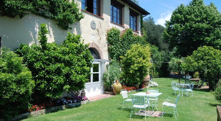 Отель Relais La Cappella