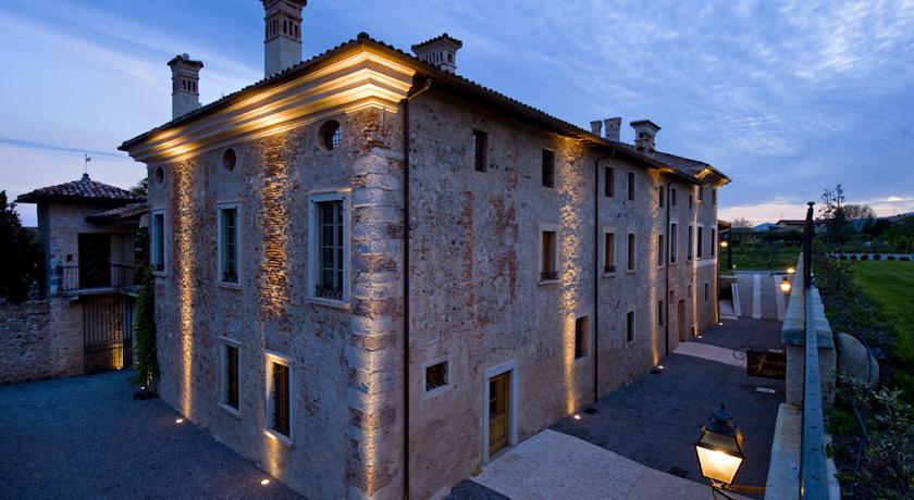 Отель L'Unicorno Agriturismo