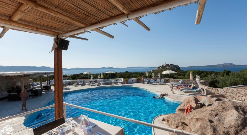 Отель Hotel Grand Relais Dei Nuraghi
