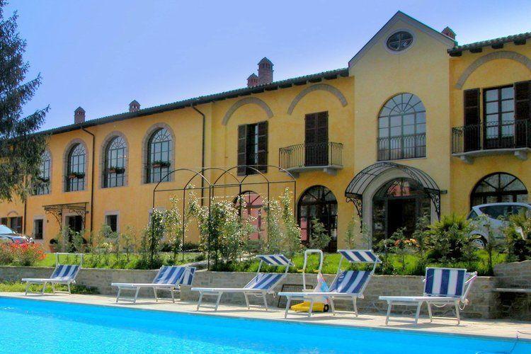 Апартаменты Holiday Home Nizza Bilo Ventuno Ventidue Nizza Monferrato