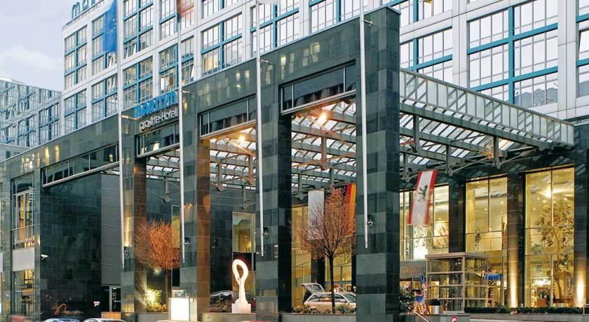 Отель Maritim proArte Hotel Berlin