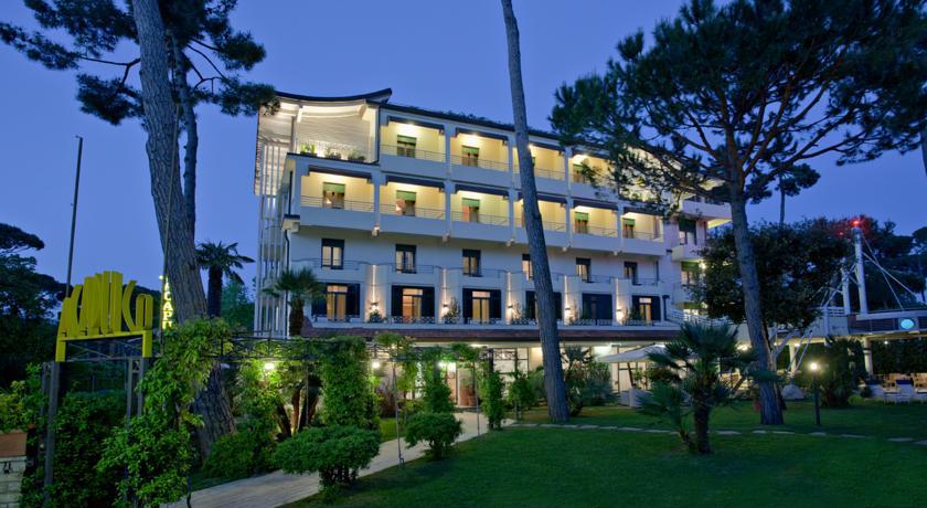 Отель Hotel Acapulco