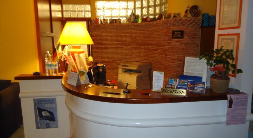 Отель Hotel Il Colleverde