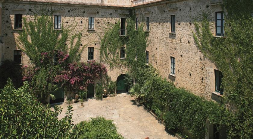Отель Palazzo Belmonte