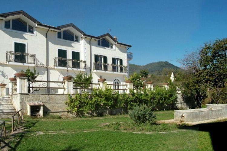 Апартаменты Holiday Home Mandarino San Cipriano Picentino