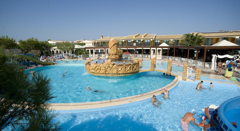 Отель Villaggio Centro Vacanze De Angelis