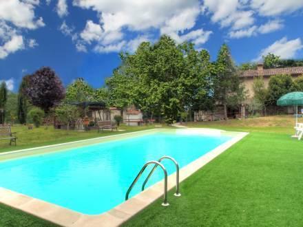 Апартаменты Holiday Home Casa Torregentile Todi