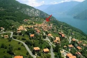 Апартаменты Holiday Home Siena Riva Di Solto