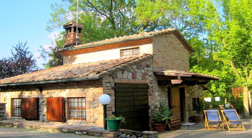 Отель Holiday Home Le Meridiane Chiusdino