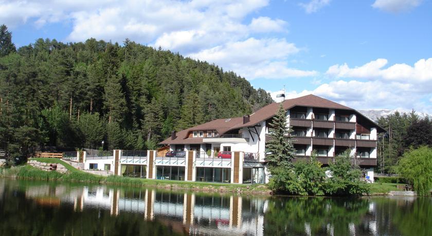 Отель Hotel Am Wolfgrubenersee
