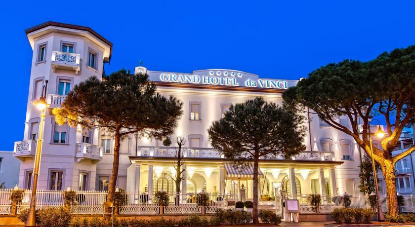 Отель Grand Hotel Leonardo Da Vinci