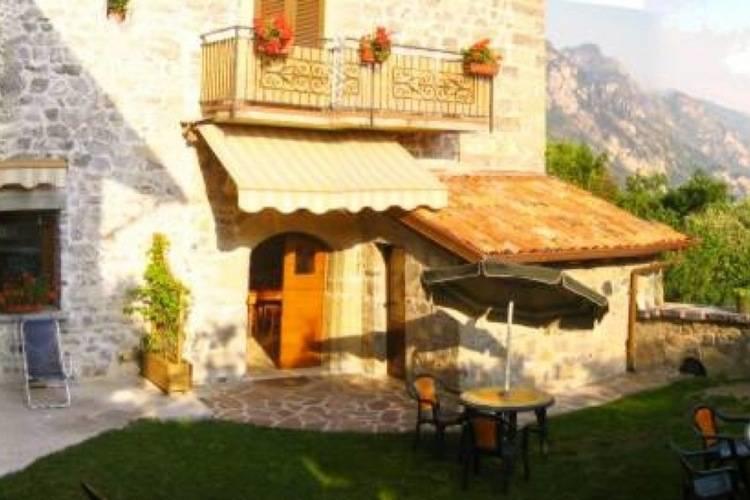Апартаменты Holiday Home Adele Riva Di Solto