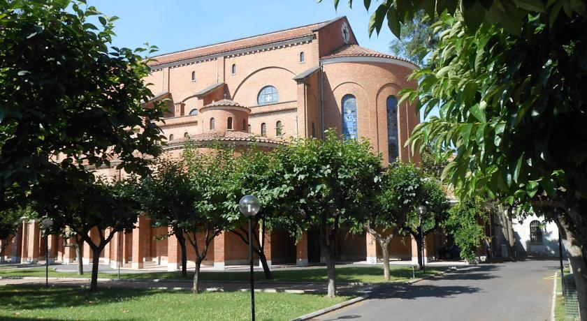 Casa La Salle - Casa Religiosa