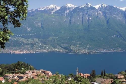 Апартаменты Apartment Grande Suite Pieve Di Tremosine