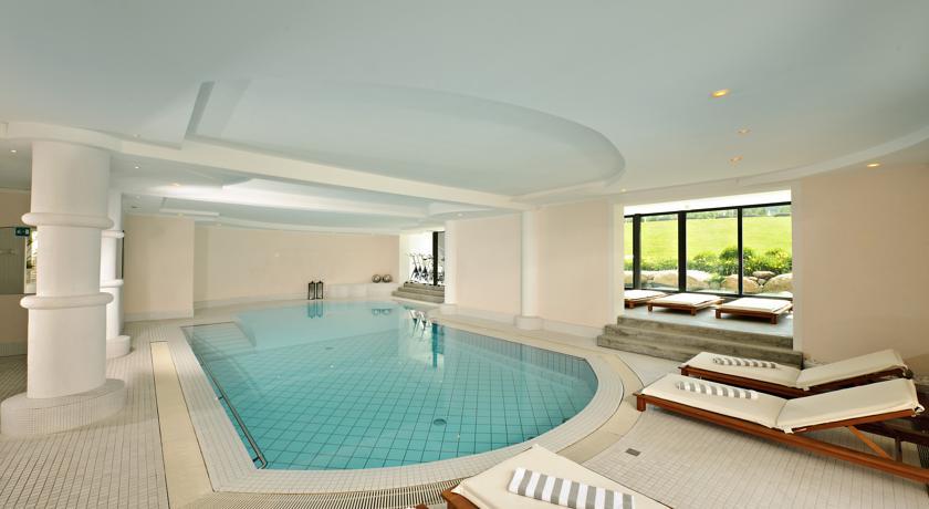 Отель Alpines Wellnesshotel Tyrol