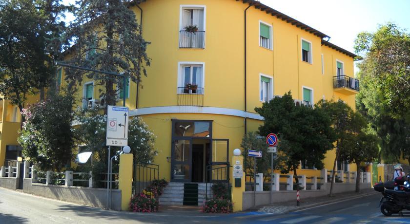 Отель Hotel La Conchiglia