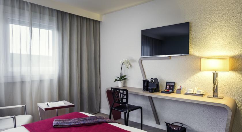 Отель Mercure Paris Le Bourget