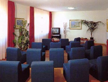 Отель Hotel Ispinigoli