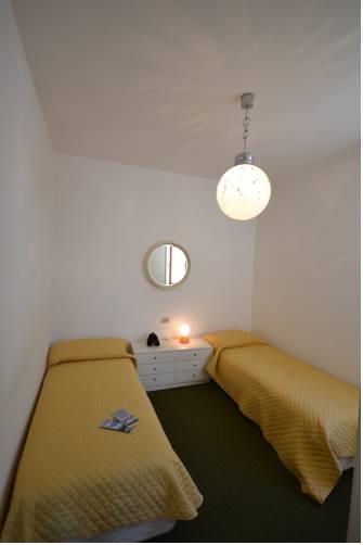 Апартаменты Gravedona Apartments