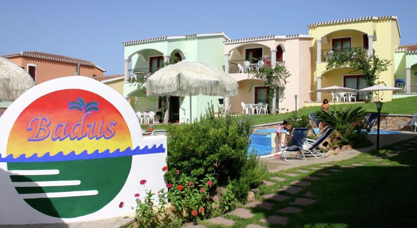Апартаменты Holiday Home Badus Badesi II