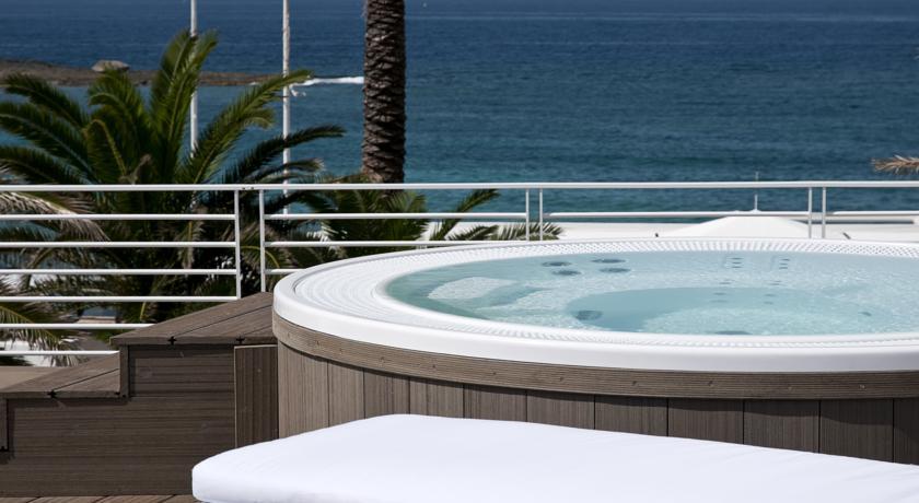 Отель L'Isola di Pazze Hotel Resort and Spa