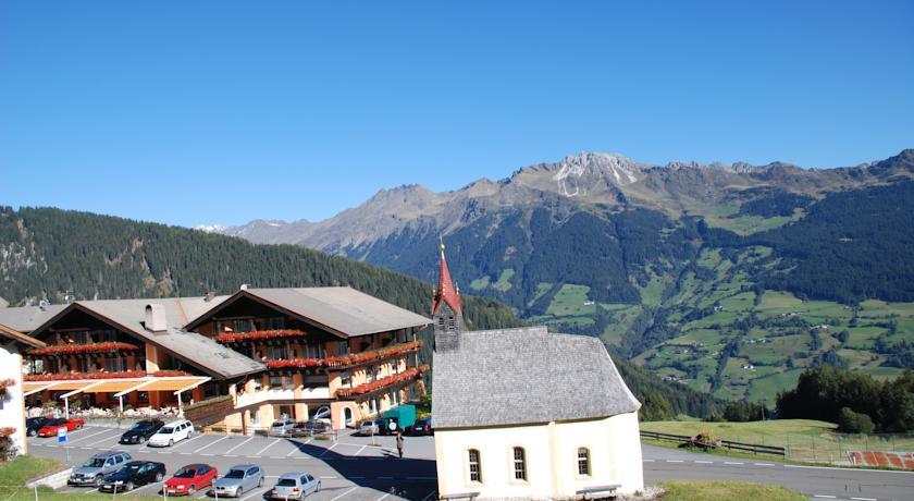 Отель Sporthotel Kalcherhof