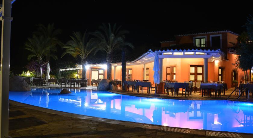 Отель Hotel Galanias