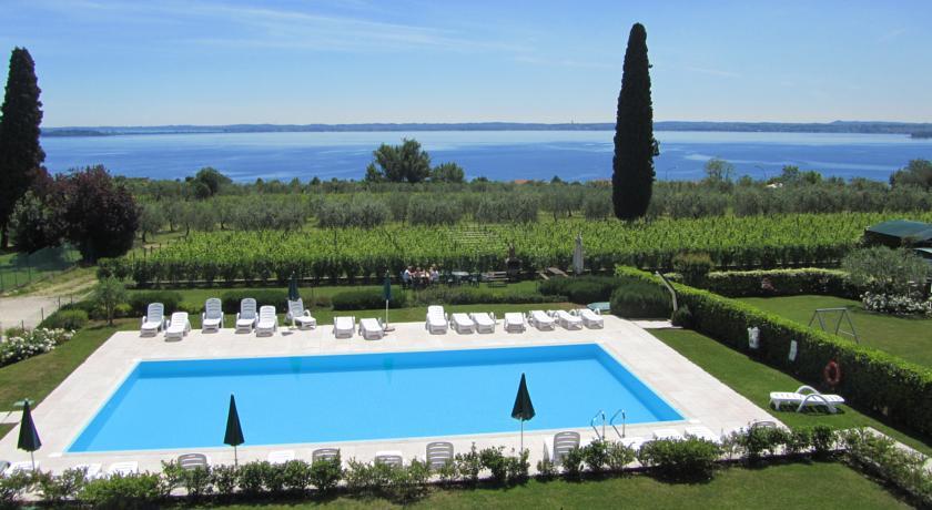 Апартаменты Residence Corte Ferrari