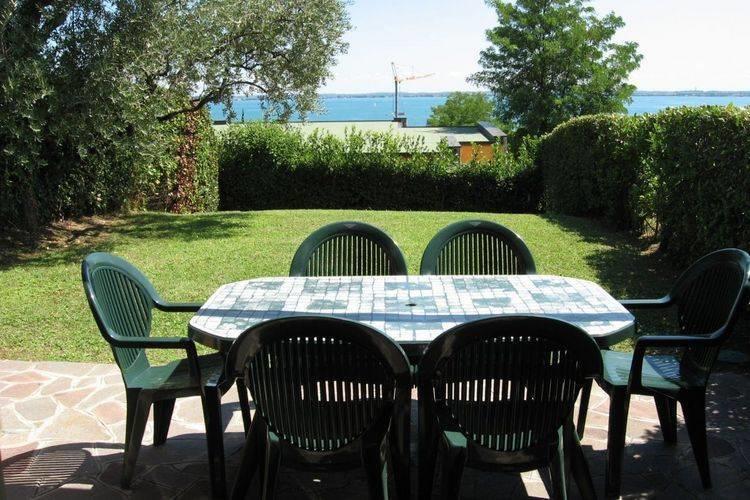 Апартаменты Holiday Home Moniga Moniga Del Garda
