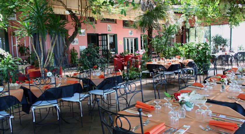 Отель Hotel 5 Terre Nel Sole