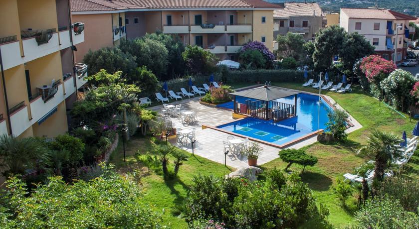 Апартаменты Residence I Mirti Bianchi