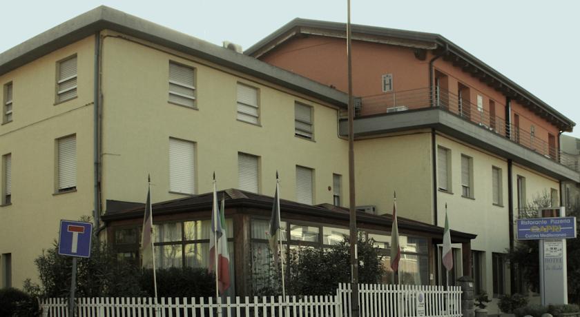 Отель Hotel La Rosta