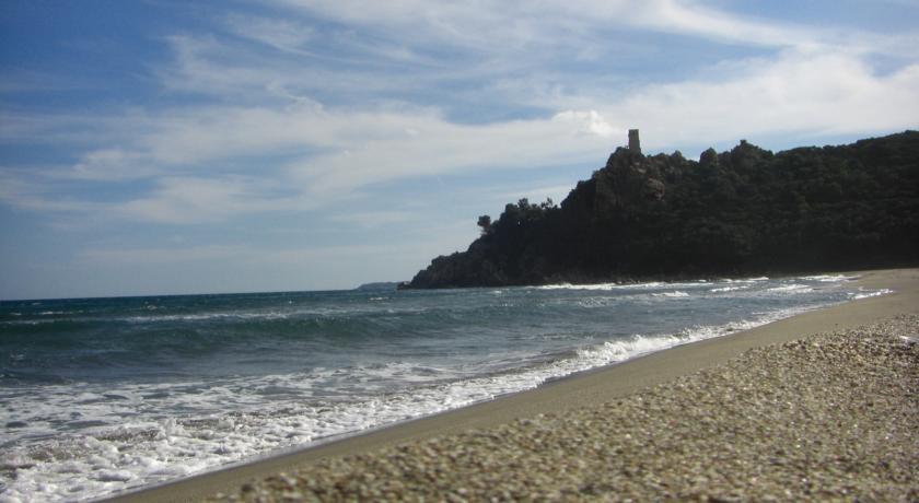 Отель Villaggio Camping Torre Salinas