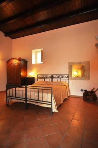 Отель La Muraglia Residenza Turistica Rurale