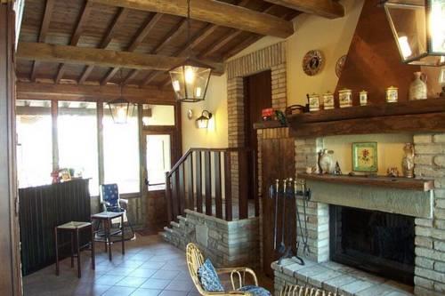 Отель Agriturismo La Mora