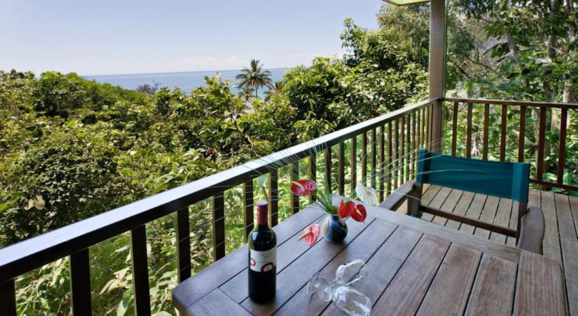 Отель Thala Beach Lodge