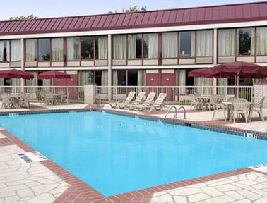 Отель Days Inn Sharonville
