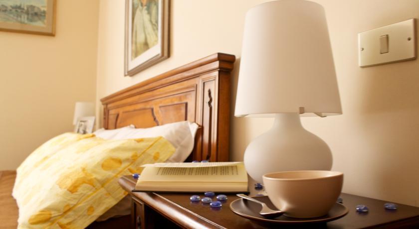 Мини-отель Bed And Breakfast Maria Burlini