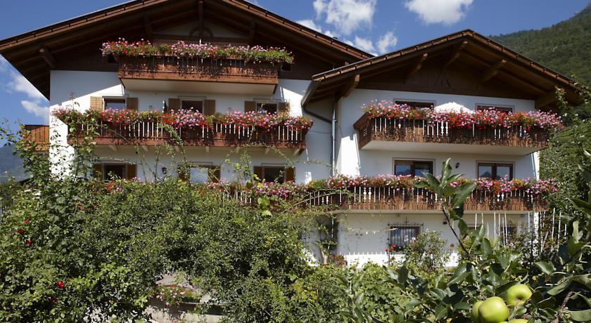 Апартаменты Garni & Residence Sonngart