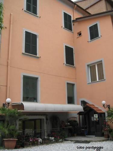 Отель Albergo La Villetta