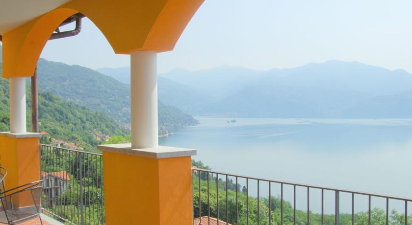 Апартаменты Holiday Home Bilocale Piccolo Terra Barbe Oggebbio