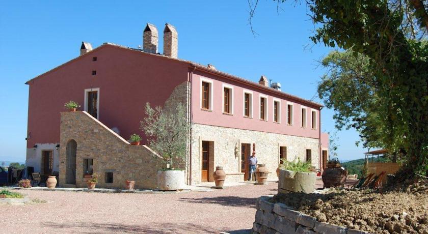 Отель Agriturismo La Moriccia