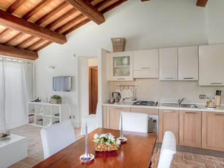 Отель Apartment Cantina Foligno