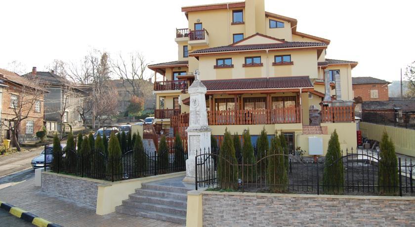 Отель Rusenski Lom Hotel