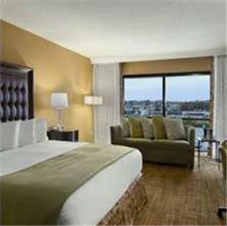 Отель Hilton St. Louis Airport