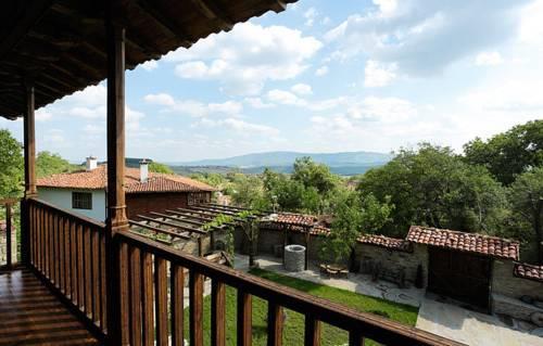 Отель Guest House Saint Nikola