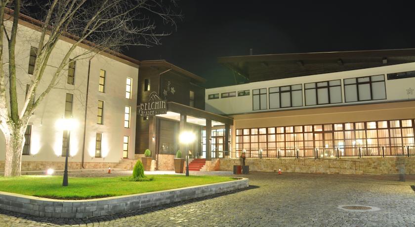 Отель Spa Hotel Belchin Garden