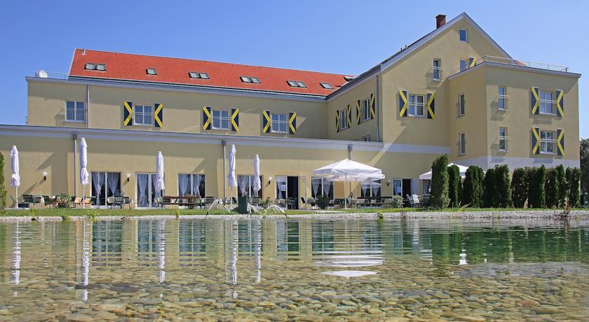 Отель Grandhotel Niederösterreichischer Hof